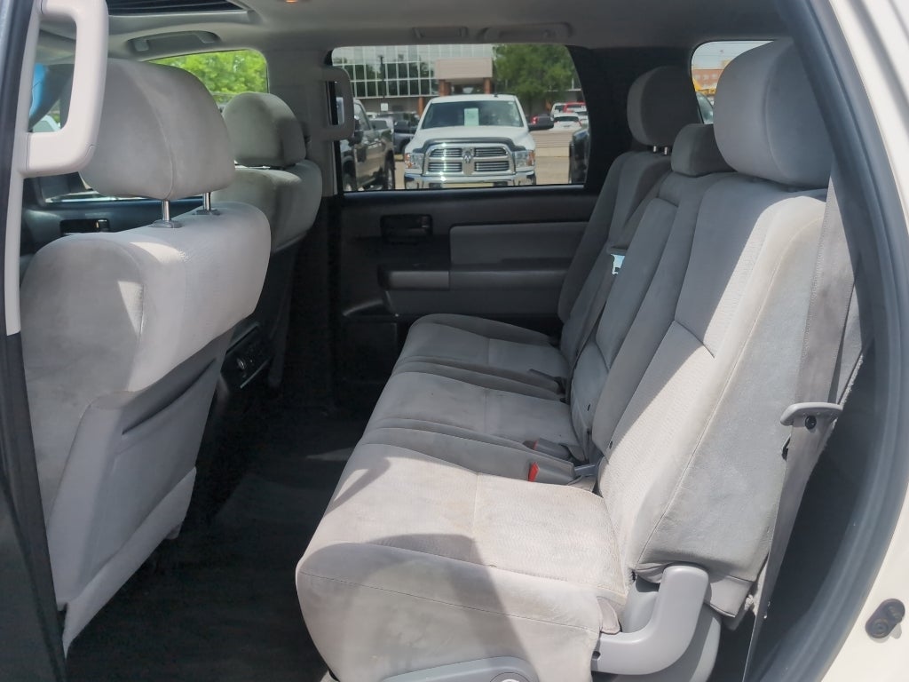 2012 Toyota Sequoia SR5