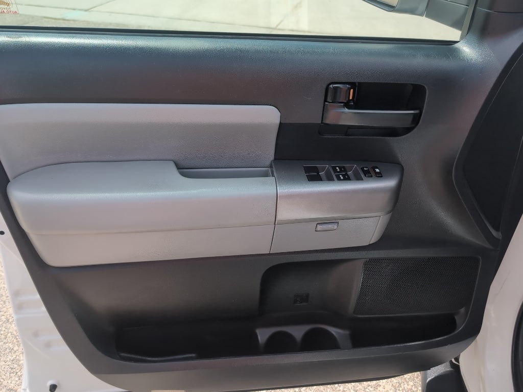 2012 Toyota Sequoia SR5