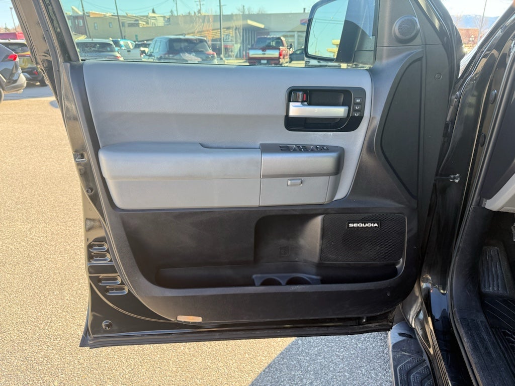 2015 Toyota Sequoia Limited