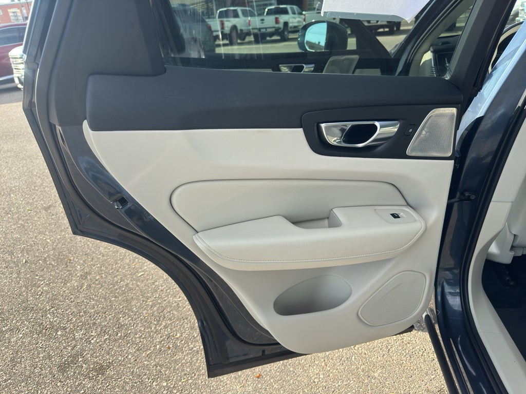 2021 Volvo XC60 Inscription