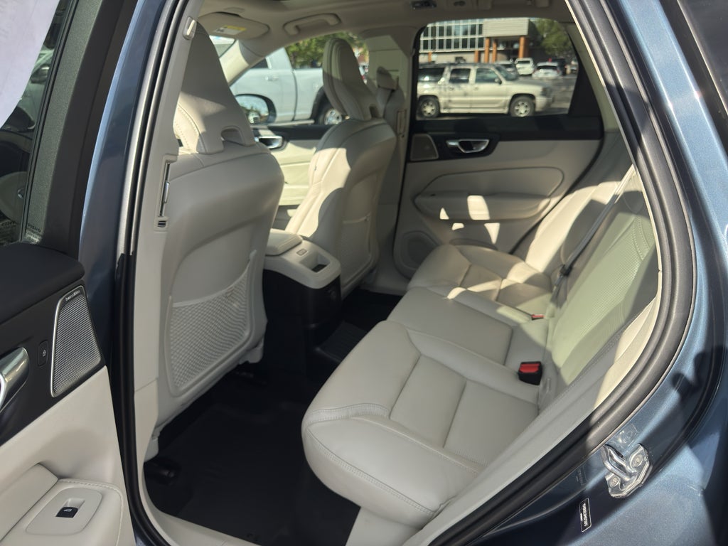 2021 Volvo XC60 Inscription